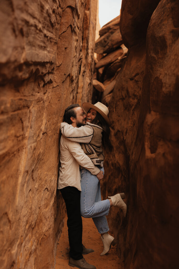 Complete guide for couples planning an adventure wedding in moab utah! Written by a local Utah Wedding & Elopement Photographer. EPIC UTAH ELOPEMENT BLM Lands